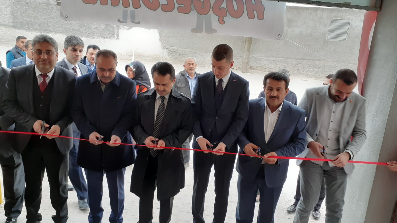 Nevşehir Valisi İlhami AKTAŞ Tübitak 4006 Bilim Fuarı Serginin Açılışında