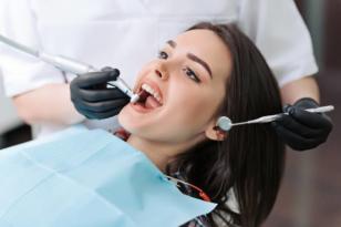 Diş Hekimliğinde Eğitimlerin Kalitesi Artıyor