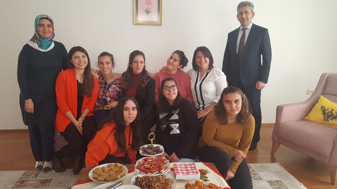 VALİ AKTAŞ KAPADOKYA UMUT EVİNDE