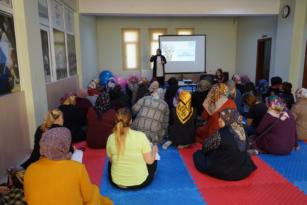 NEVŞEHİRLİ KADINLARA SAĞLIKLI BESLENME VE OBEZİTEYLE MÜCADELE EĞİTİMİ