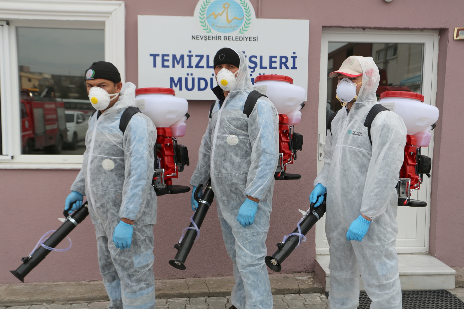 NEVŞEHİR BELEDİYESİ DEZENFEKTE TİMİ İŞ BAŞINDA