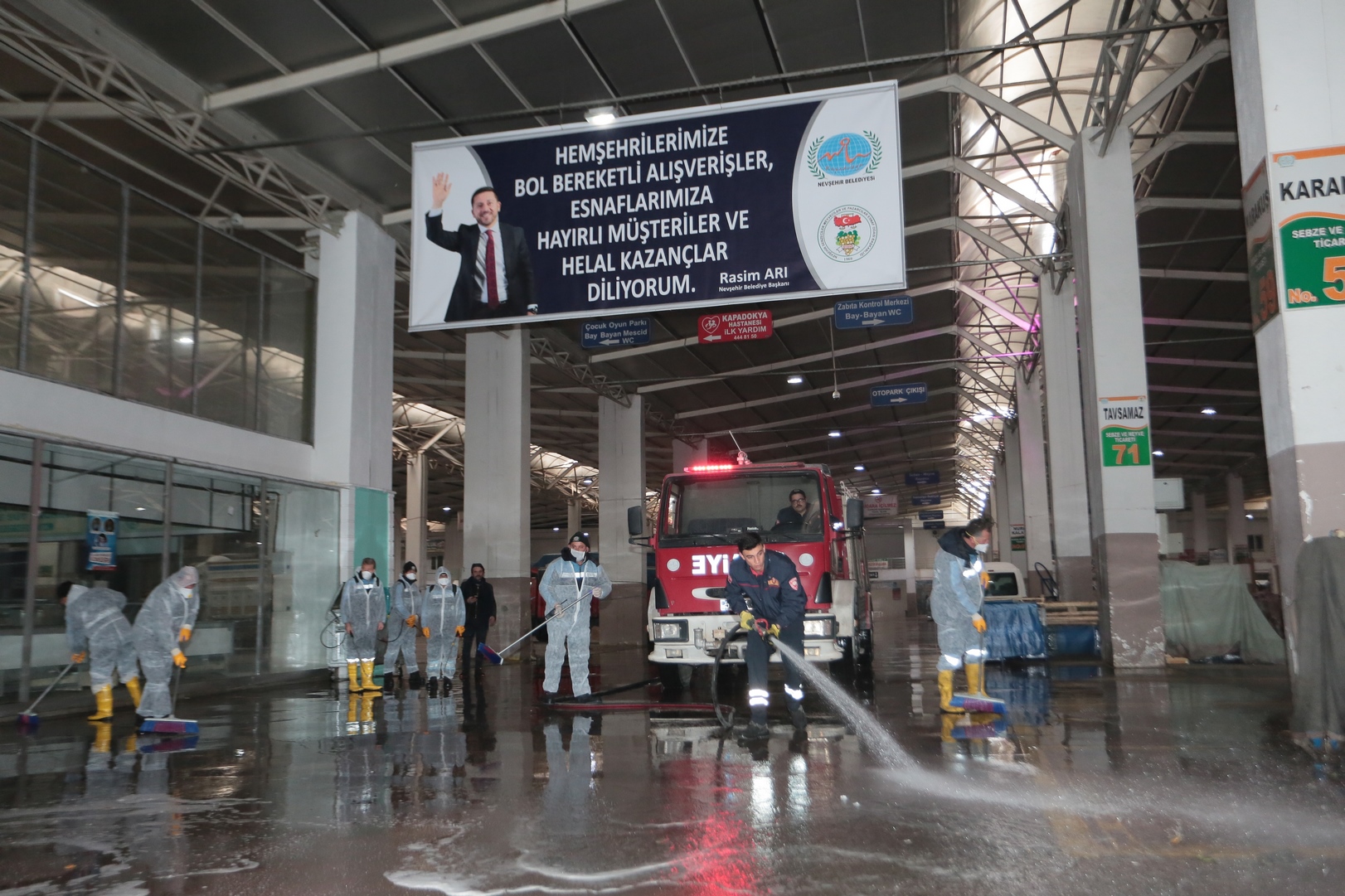 KAPALI PAZARYERİ YENİDEN AÇILIYOR