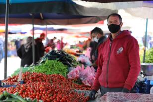 PAZAR YERİNDE KORONAVİRÜS TEDBİRLERİ