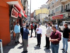 NAR CADDESİ’NDEKİ ALTYAPI YAPI ÇALIŞMALARININ STARTINI BAŞKAN ARI VERDİ