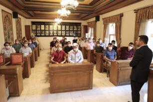 BAŞKAN ARI, BAŞARILI PERSONELLERİ ÇEYREK ALTIN İLE ÖDÜLLENDİRDİ