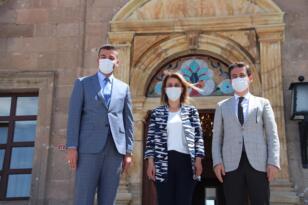 Vali BECEL Ürgüp Belediyesini Ziyaret Etti