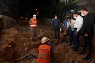 BAŞKAN ARI’DAN GECE MESAİSİ