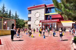 ALTINYILDIZ KREŞ VE ANAOKULU EĞİTİMDE FARK YARATIYOR!