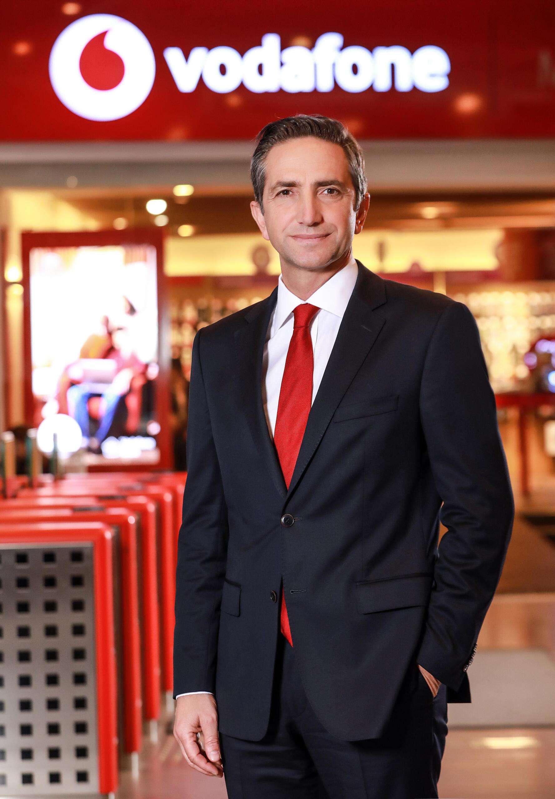 VODAFONE RED’LİLERE INSTAGRAM’DA CANLI YAYIN YAPMAK VE İZLEMEK SINIRSIZ OLACAK
