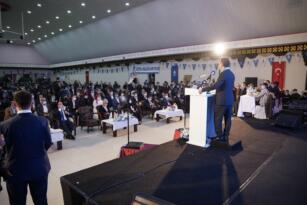 Babacan, ‘Güçlendirilmiş Parlamenter Sistem’i anlattı