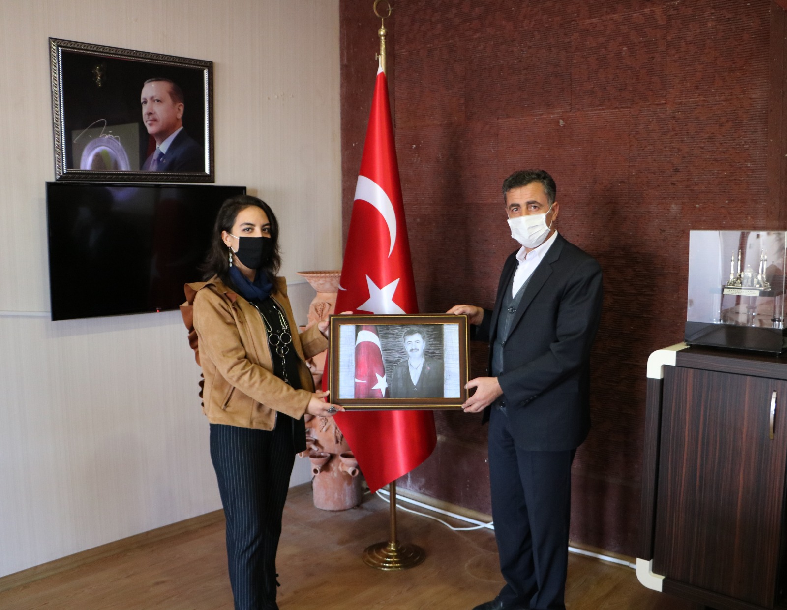 Öğretmenler gününde Başkana özel hediye