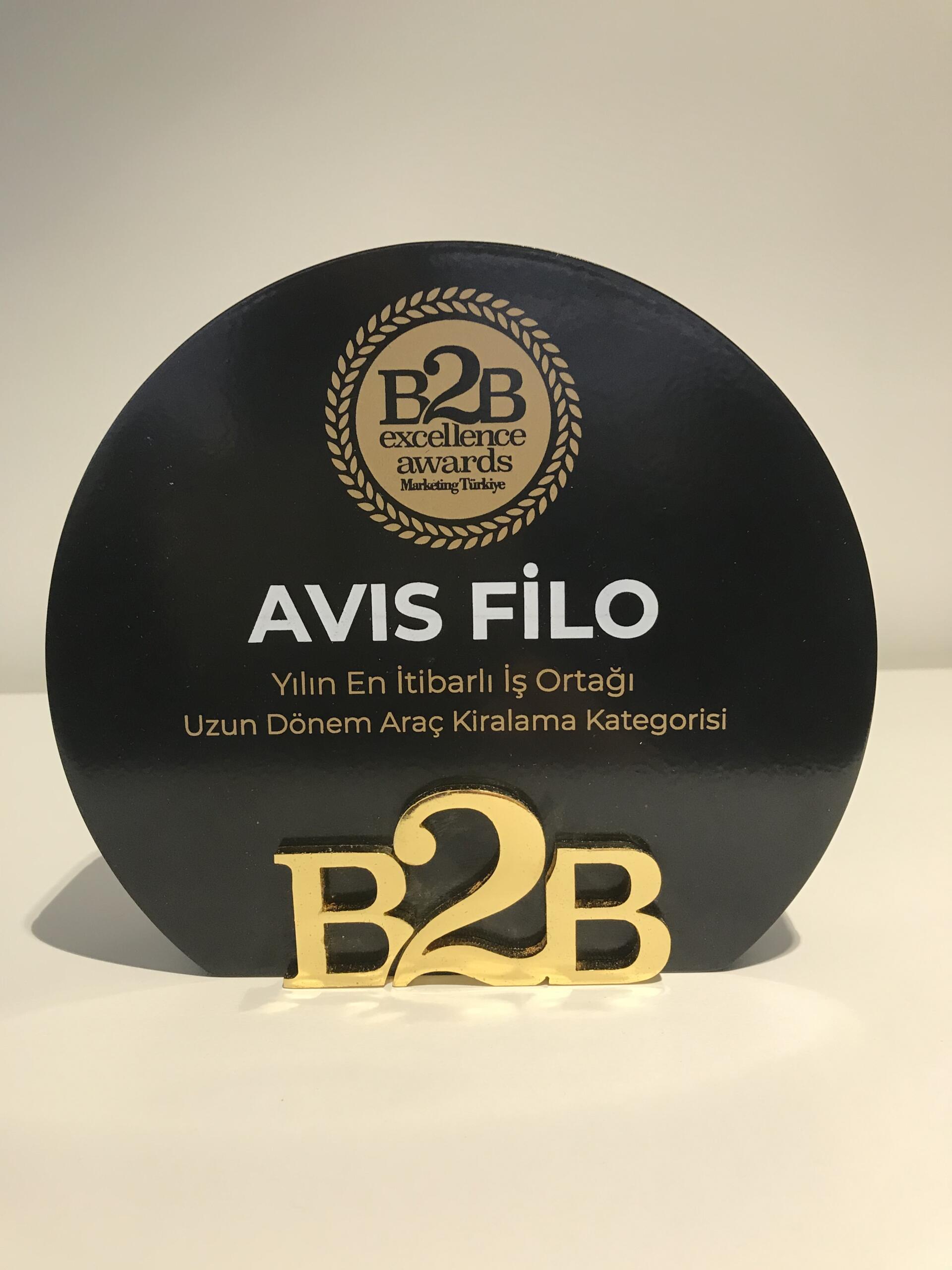 AVIS FİLO, B2B EXCELLENCE AWARDS “TÜRKİYE’NİN EN İTİBARLI İŞ ORTAĞI” ÖDÜLÜNÜ KAZANDI