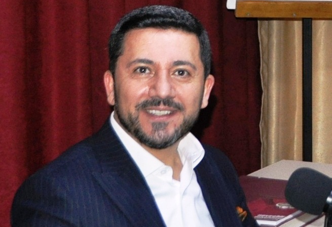 “Bıraksalar Ziraat Bankasının önüne oturur başkanlık yaparım”