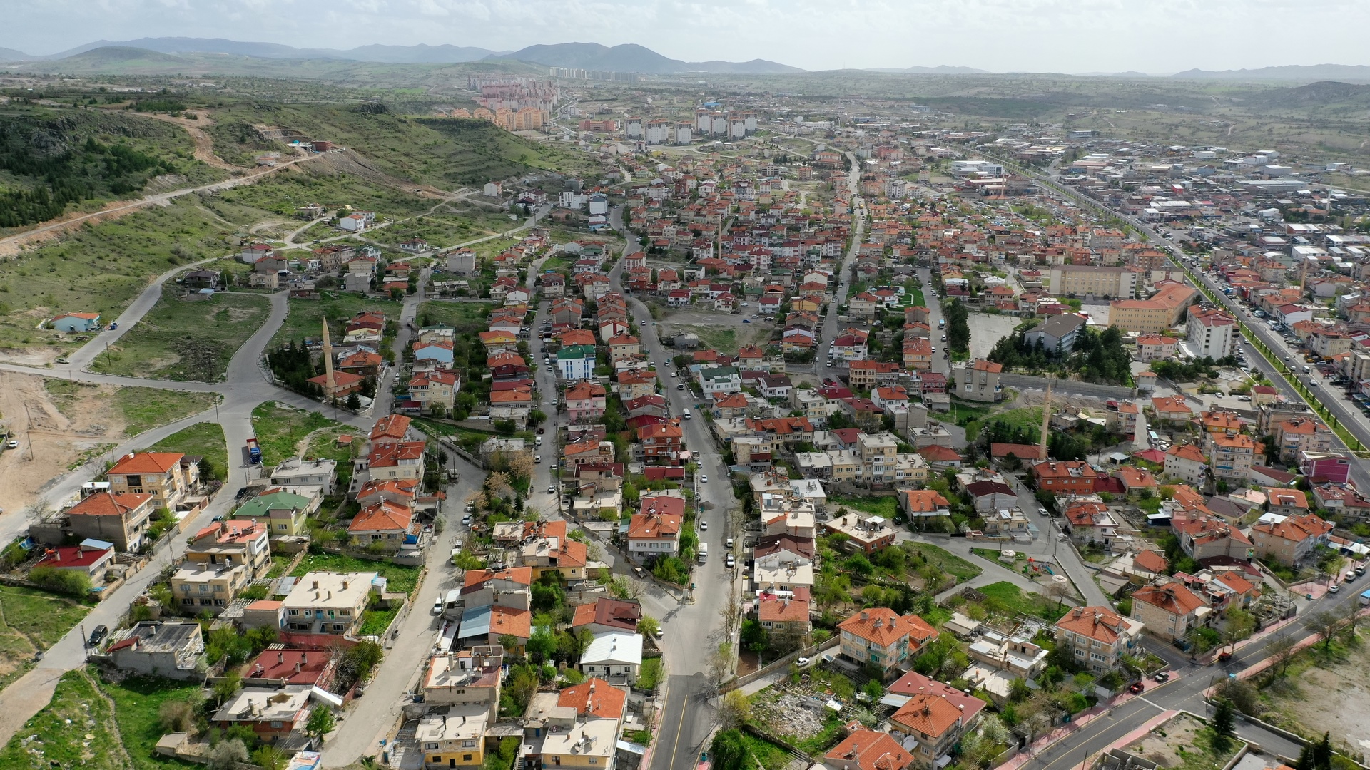 ALTYAPI VE SICAK ASFALT ÇALIŞMALARI DOLAYISIYLA YAVUZ SULTAN SELİM CADDESİ TRAFİĞE KAPATILIYOR
