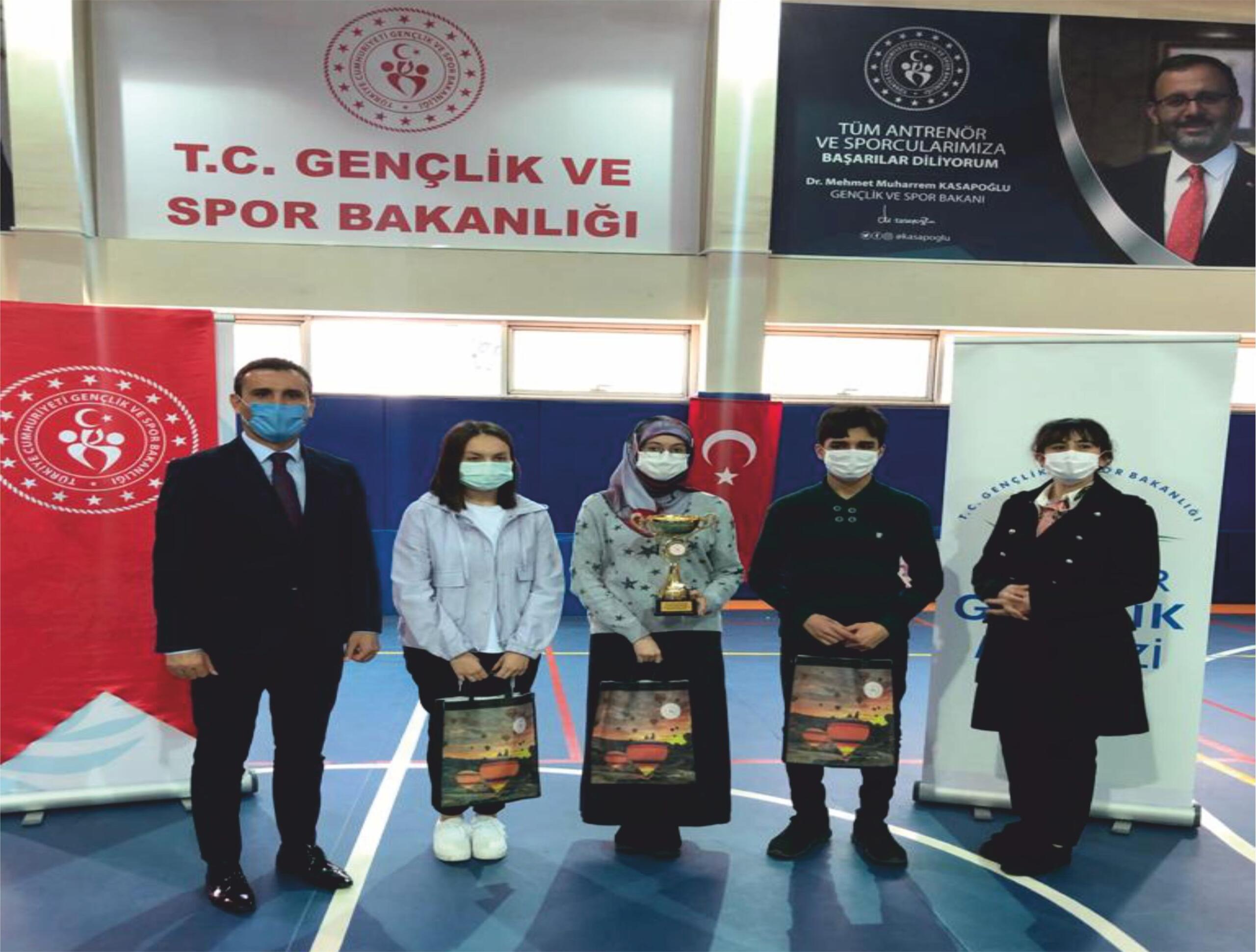 ALTINYILDIZ FEN LİSESİ NEVŞEHİR GENELİ LİSELER ARASI BİLGİ YARIŞMASI İL 1.Sİ