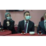 ALİ BABACAN GENÇLERİN SORUNLARINI DİNLEDİ