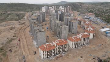 BEKDİK MAHALLESİ’NDE YAPILAN 1410 TOKİ KONUTU İÇİN KURA ÇEKİMİ YAPILACAK