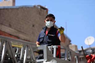 İPE TAKILAN EBABİL KUŞU KURTARILDI