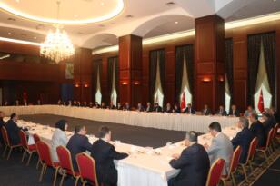 BAŞKAN SAVRAN, BELEDİYE BAŞKANLARI İSTİŞARE VE DEĞERLENDİRME TOPLANTISINA KATILDI