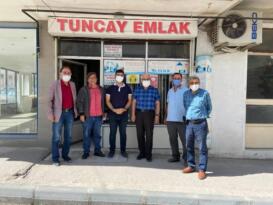 Başkan Gülmez mahalle muhtarlarını ziyaret ediyor