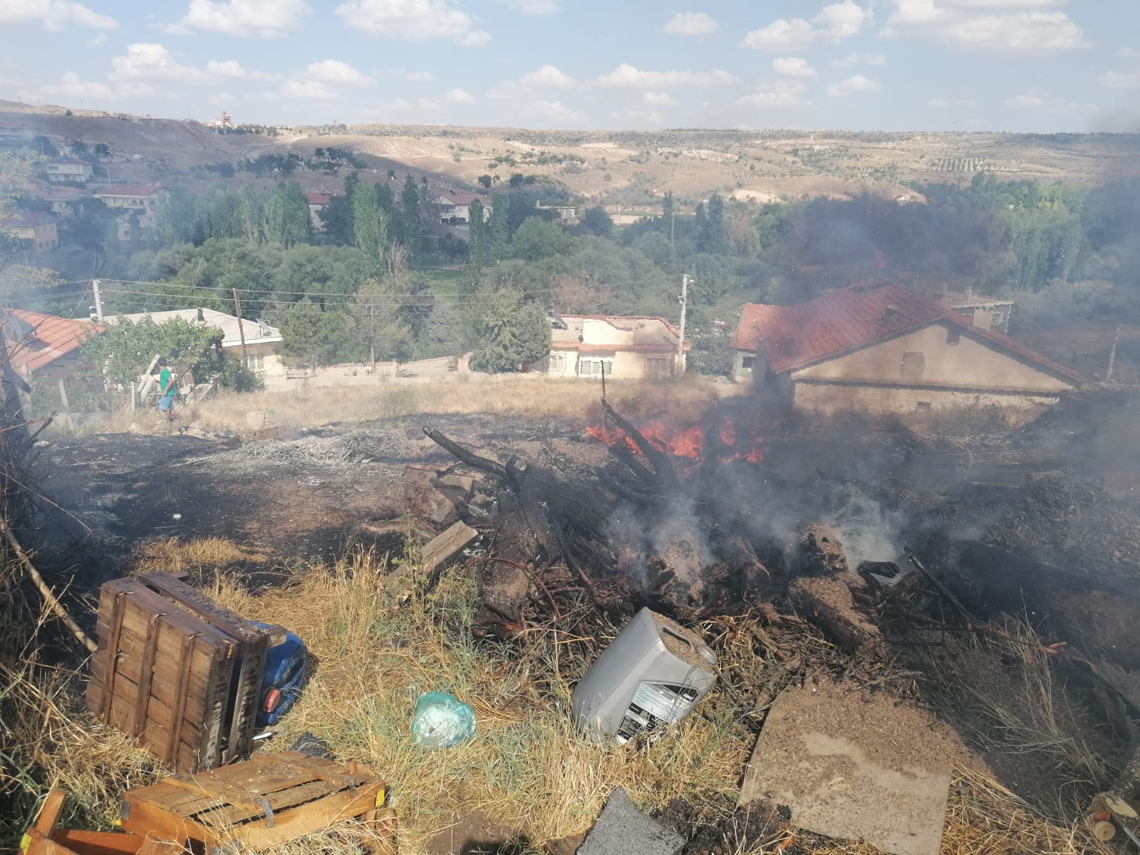 İTFAİYE ARAZİ YANGINLARI İÇİN UYARDI