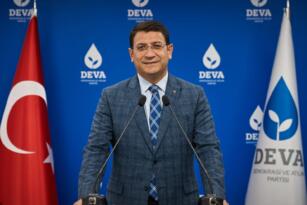 DEVA’DAN ‘İNSAN ODAKLI VE ÜLKE MENFAATİNE DAYALI’ GÖÇ POLİTİKASI