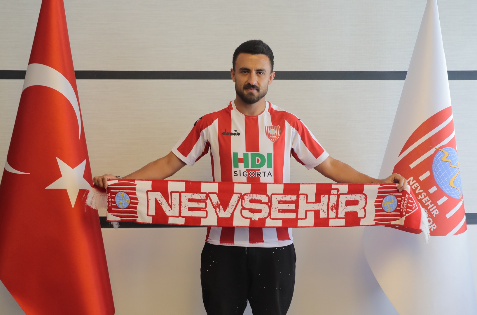 SAMET DAĞLI NEVŞEHİR BELEDİYESPOR’DA