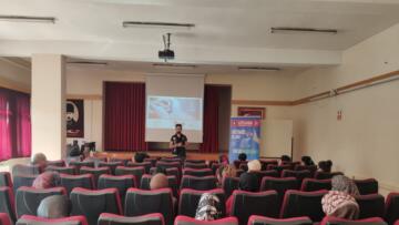 Öğretmen ve kursiyerlere bağımlılık semineri