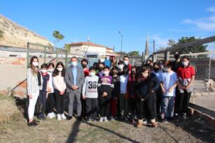 ÖĞRENCİLER HAYVAN BARINAĞINI ZİYARET ETTİ