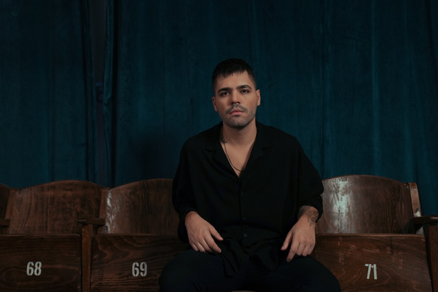 EMİR CAN’DAN ONUR CAN ŞARKISI!