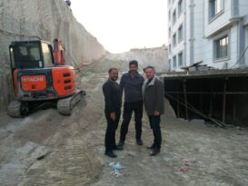 Başkan Ateş esnaf mesaisindeydi