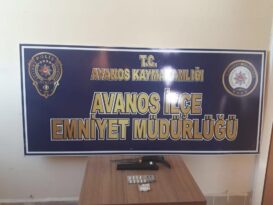 Avanos’ta Uyuşturucu, Uyuşturucu Hap ve Bıçak Ele Geçirildi.