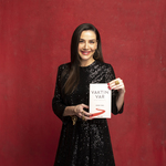 INSTAGRAM’DA BAŞLAYAN YAZI SERÜVENİ: “VAKTİN VAR” KİTAPÇILARDA!