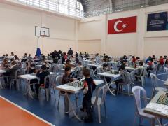 ALTINYILDIZLILAR SATRANÇTA MADALYALARI TOPLADI