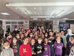 ALTINYILDIZLILAR KİTAPLARLA VE YAZARLARLA BULUŞMAYA DEVAM EDİYOR