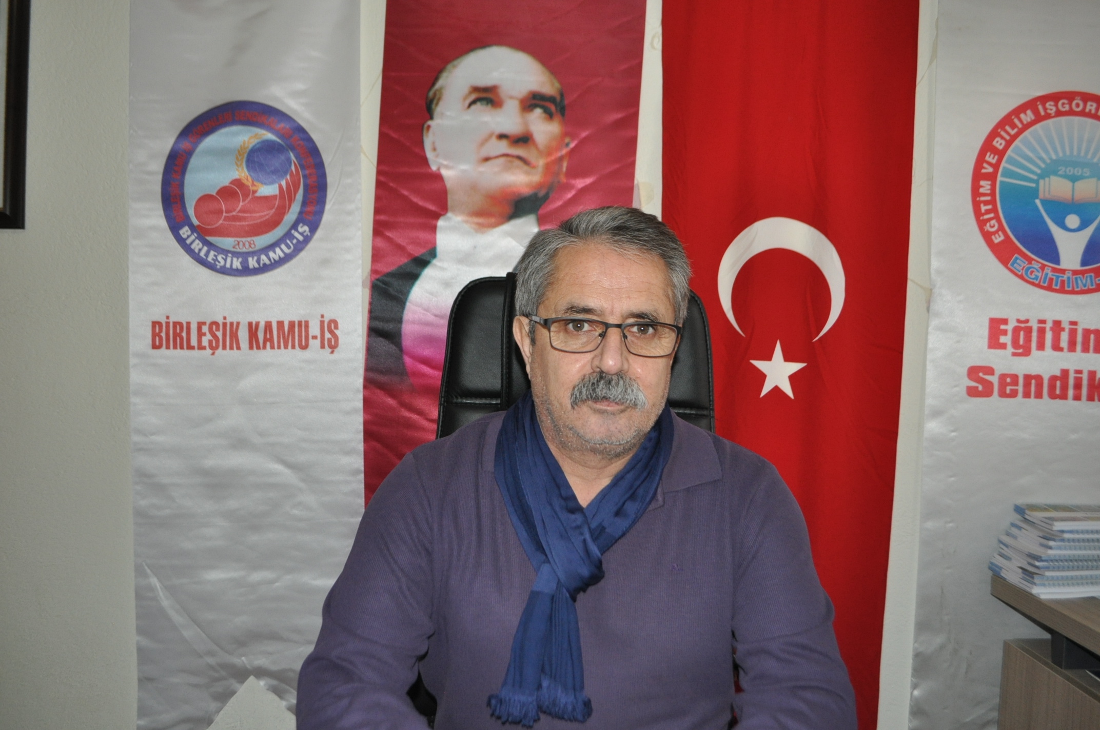 Öğretmenlik meslek kanunu ile amaç oyalamak, bölmek