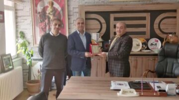 İşgören emekliye ayrıldı