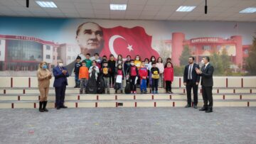 İLKÖĞRETİM ALTINYILDIZIN ALTIN PARMAKLARI