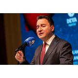 ‘Türkiye’yi demokratik ülkeler ligine yükseltmekte kararlıyız’