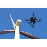 RÜZGAR TÜRBİNLERİNİN DENETİMİNDE İNSANSIZ HAVA ARAÇLARI KULLANILIYOR