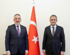BAŞKAN SAVRAN, ANKARA’DA MİLLİ EĞİTİM VE AİLE VE SOSYAL HİZMETLER BAKANLARI VE ÇEVRE VE ŞEHİRCİLİK BAKANLIĞINDA GENEL MÜDÜR VE DAİRE BAŞKANLARI İLE GÖRÜŞTÜ