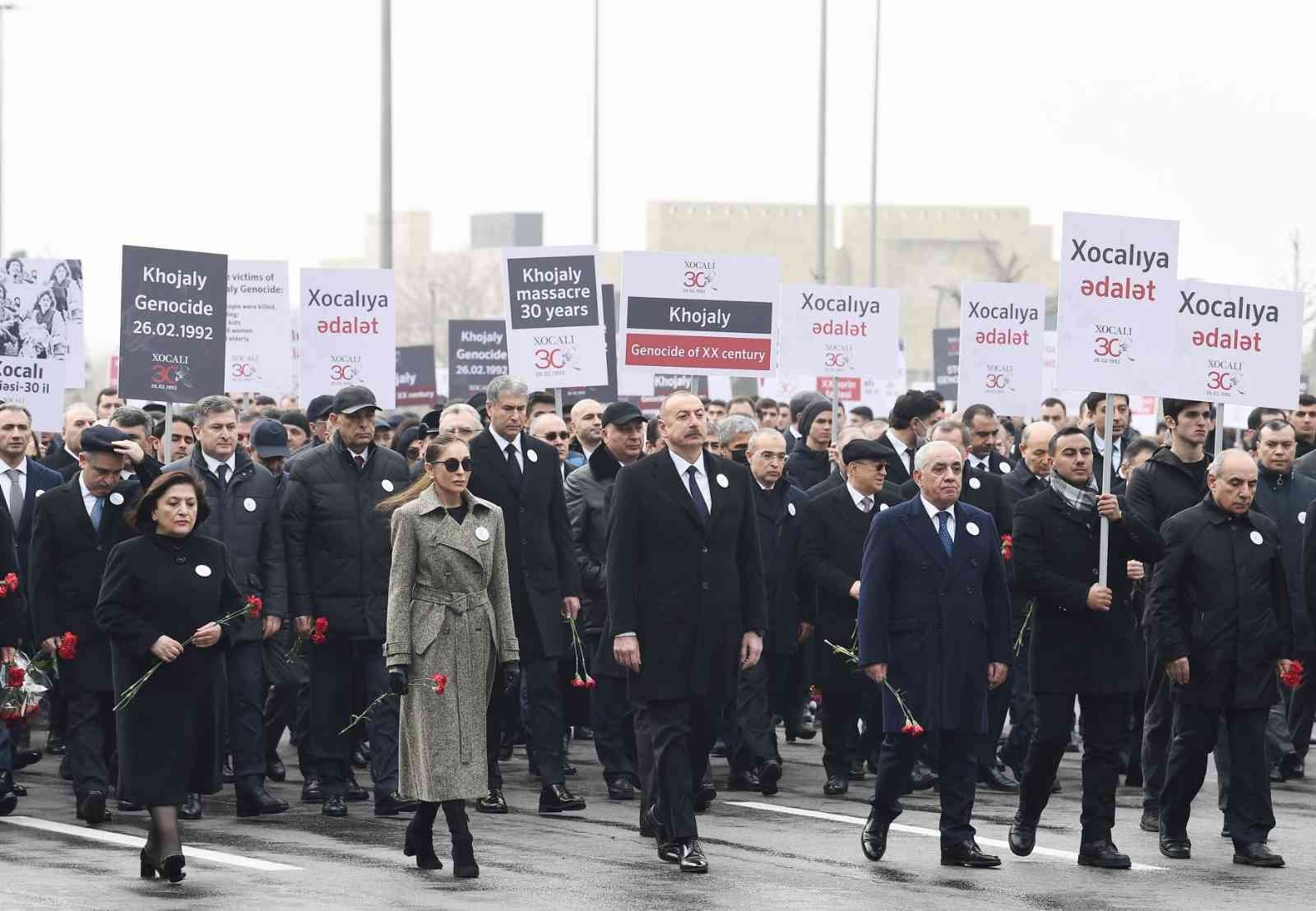 Azerbaycan halkı Hocalı Katliamı’nı 30. yıl dönümünde anıyor