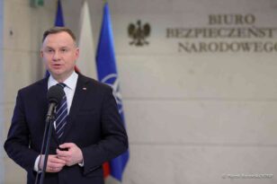 Polonya Devlet Başkanı Duda: “Ukrayna’nın yanındayız”