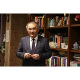 Prof. Dr. Nevzat Tarhan: “Ahlaki normlar toplumsal düzeni sağlar”
