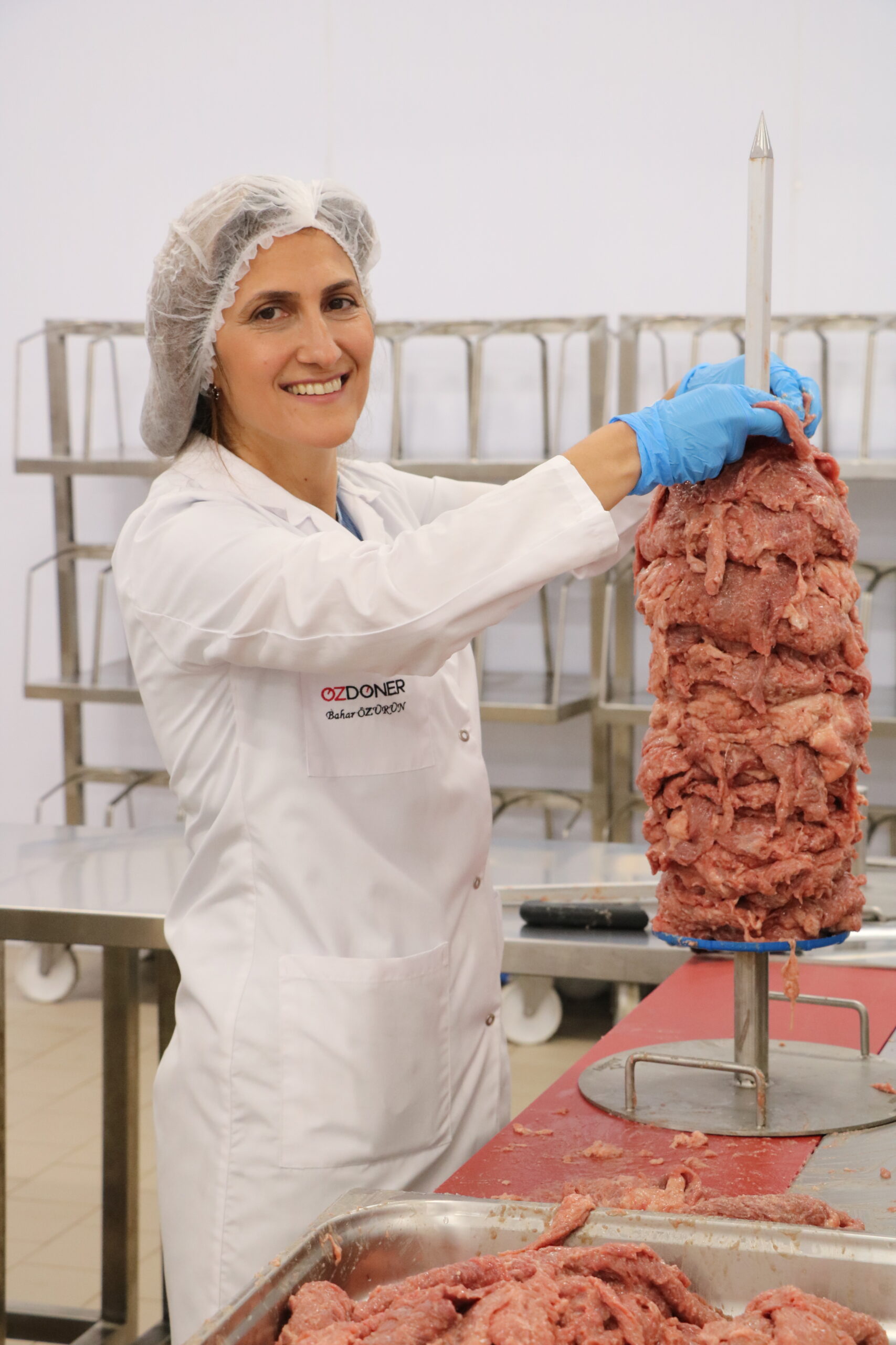 DÖNER SEKTÖRÜNÜN ‘ABLA’SI OLMAYI KABULLENDİM…