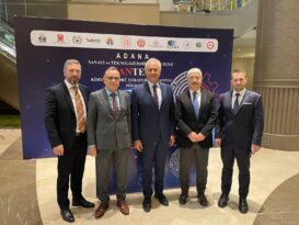 TÜRKİYE’NİN GELİŞMESİNDE KİMYA SEKTÖRÜNE BÜYÜK İŞ DÜŞÜYOR