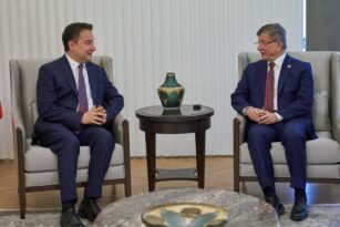 DEVA Partisi Genel Başkanı Ali Babacan