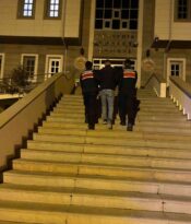 8 yıl hapis cezası bulunan şahıs Jandarmadan kaçamadı