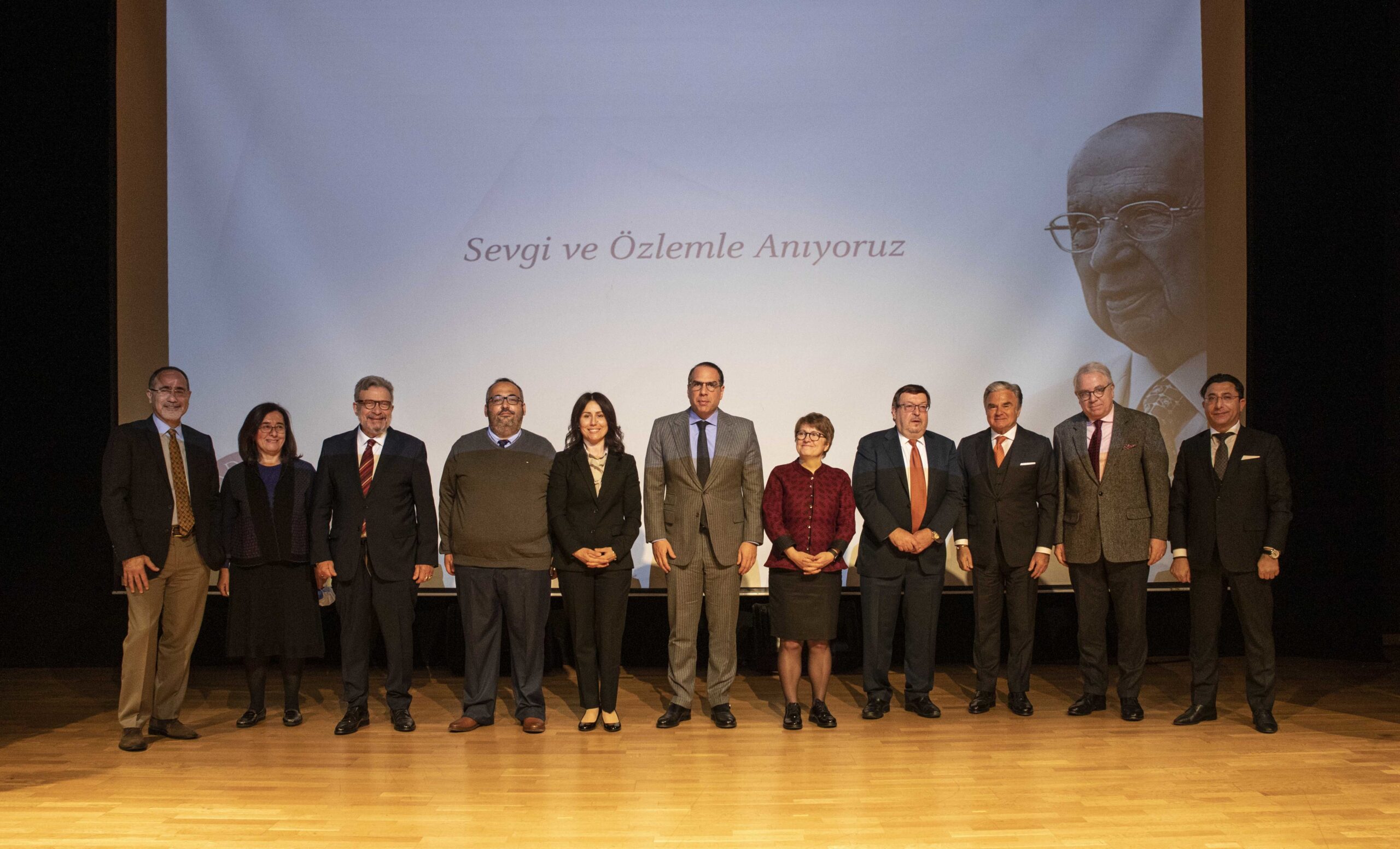 2022’DE ENFEKSİYON HASTALIKLARI VE İMMÜNOLOJİ ALANINDA BİLİM İNSANLARI ÖDÜLLENDİRİLDİ