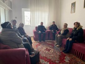 Başkan Ateş ev ziyaretlerindeydi